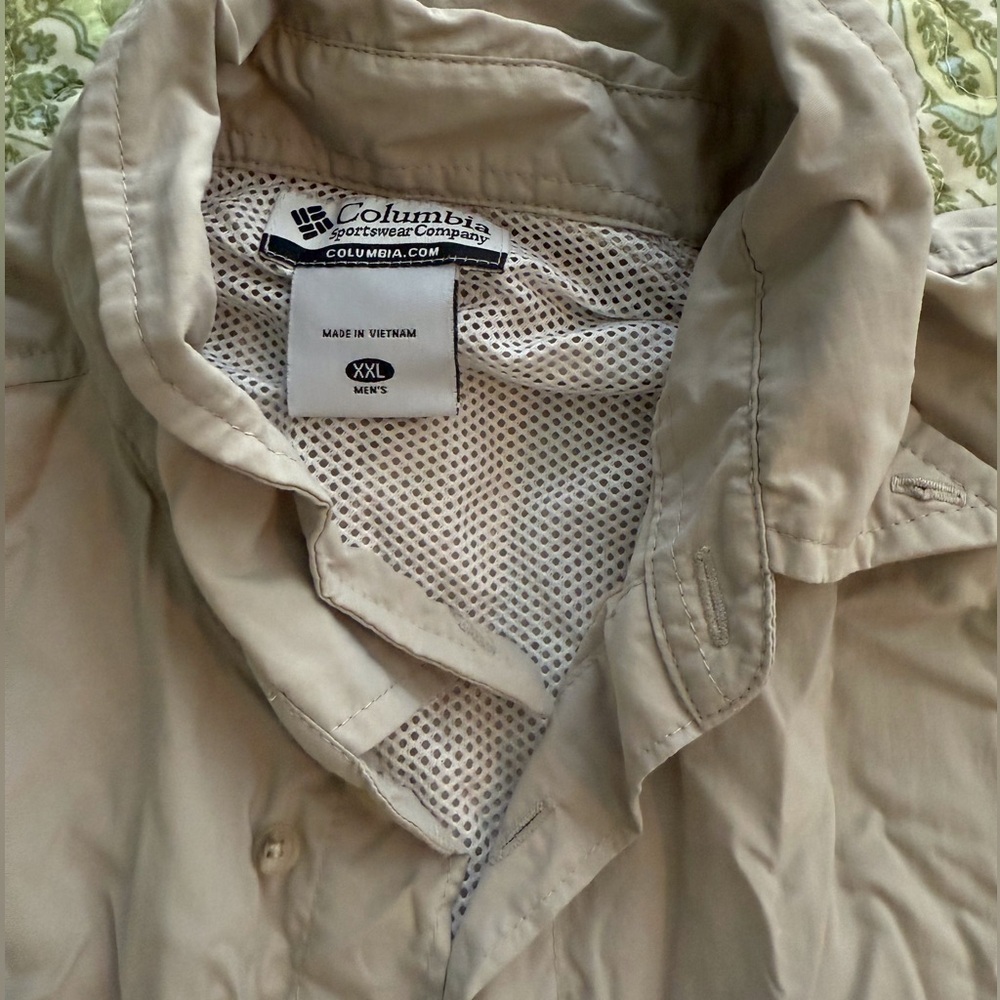 Columbia Men's Beige Outdoor Shirt XXL